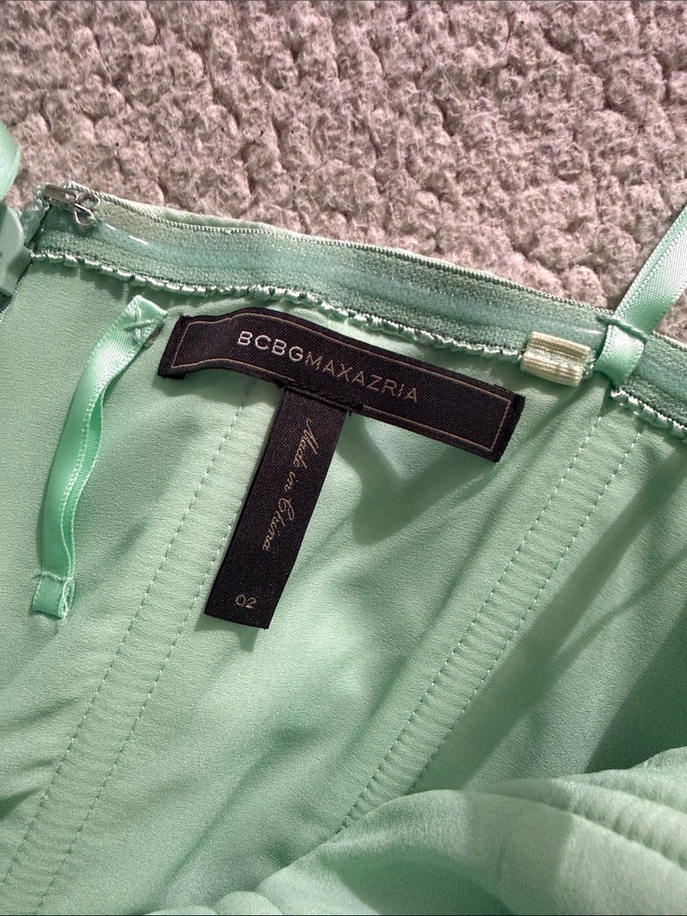 BCBGMaxAzria Alicia Silk Opaline Green Charmeuse Gown Size 2 - Picture 5 of 9